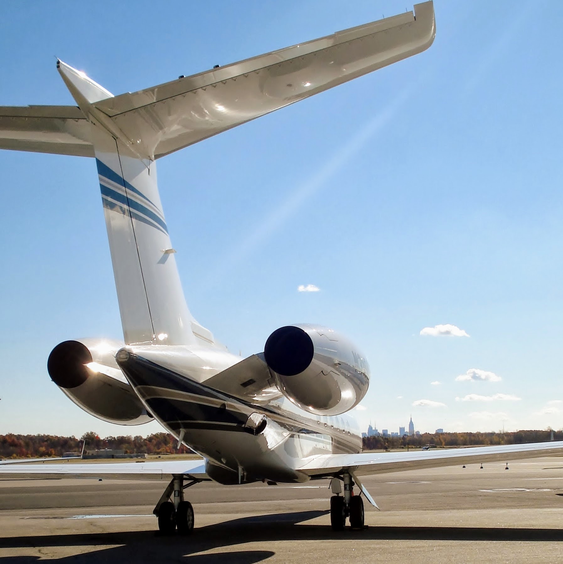 Private Jet Tail Number確認を含むニューヨークFBO送迎